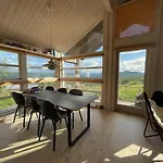 Veslestolen - Alhytte With Amazing View, 1000 Meter *